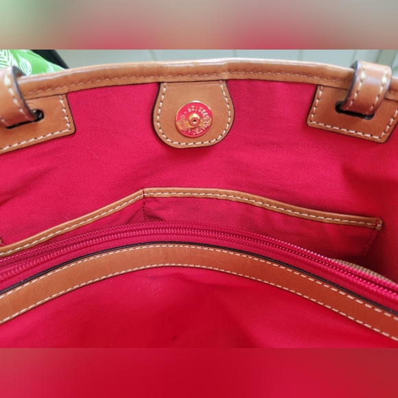 Dooney & Bourke Smooth Leather Pink Blush & Midnight Blue Tote Bag EUC - Picture 16 of 17